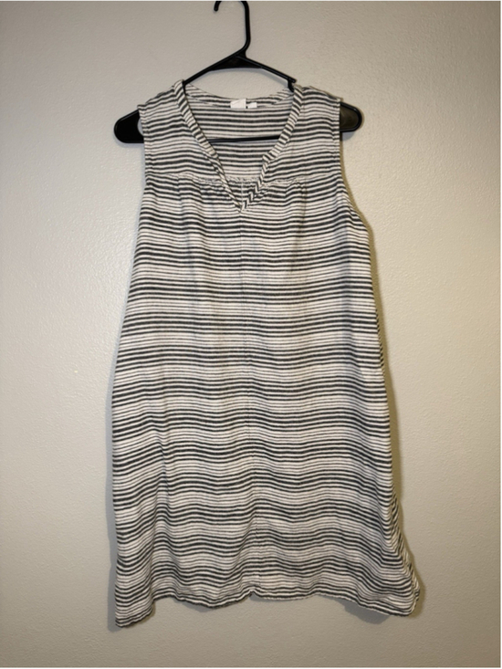 Gap Dresses & Skirts - Gap Black White Stripe Sleeveless Linen Rayon Dress Pockets Size XL Beach Summer